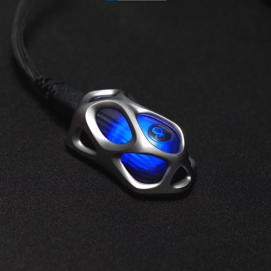 The Mercury X Pro Interstellar Silver is a premium, high-performance wireless gaming mouse blending futuristic design, lightweight construction, and bleeding-edge internals. It’s built for gamers and creators who demand responsiveness, aesthetic flair, and reliable ergonomics.